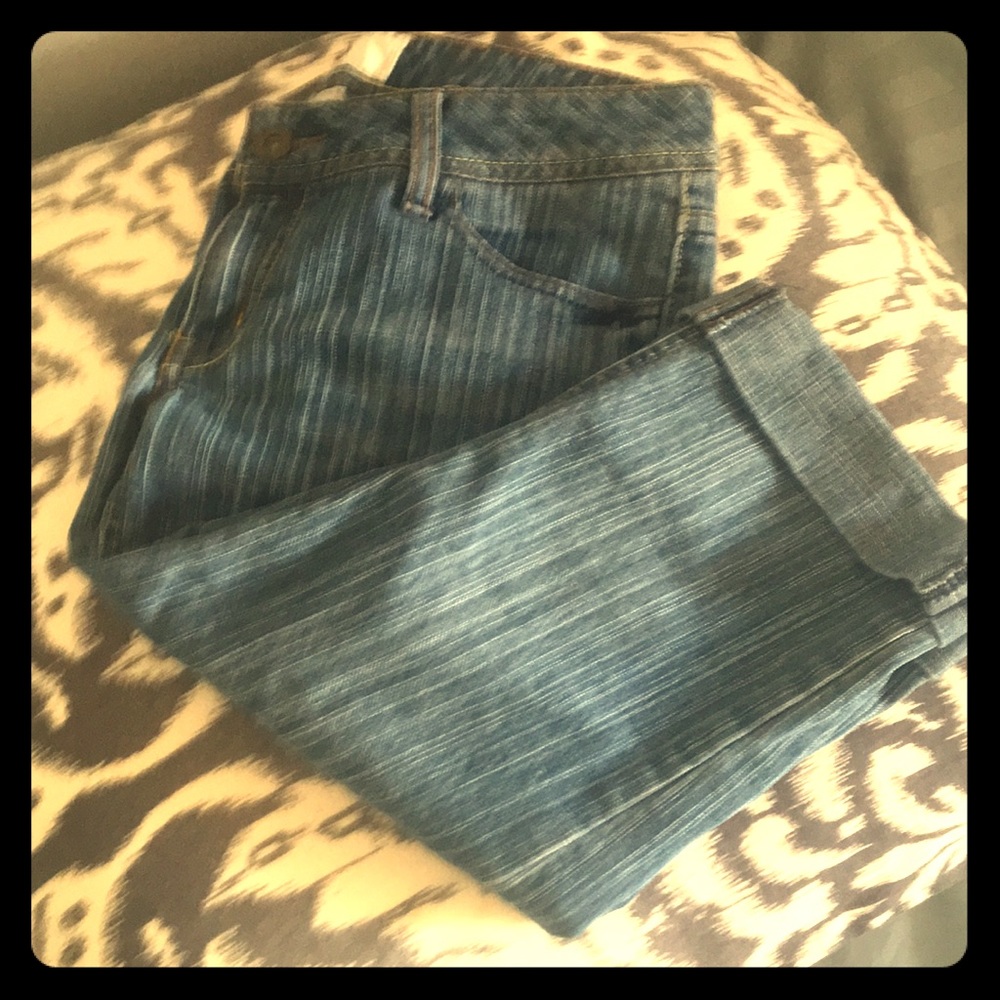 So Capri Jeans